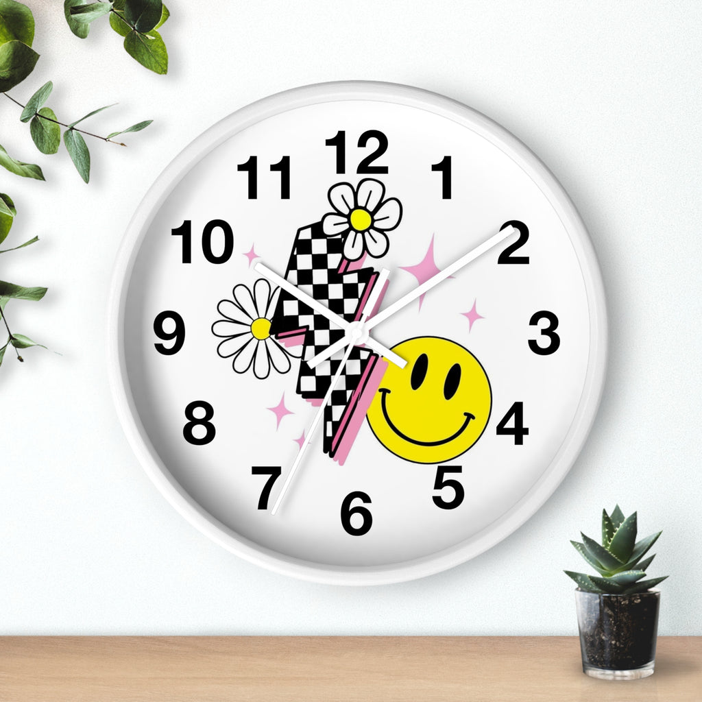 Wall Clock — Retro Smiley Daisy Checkerboard Decorative Clock