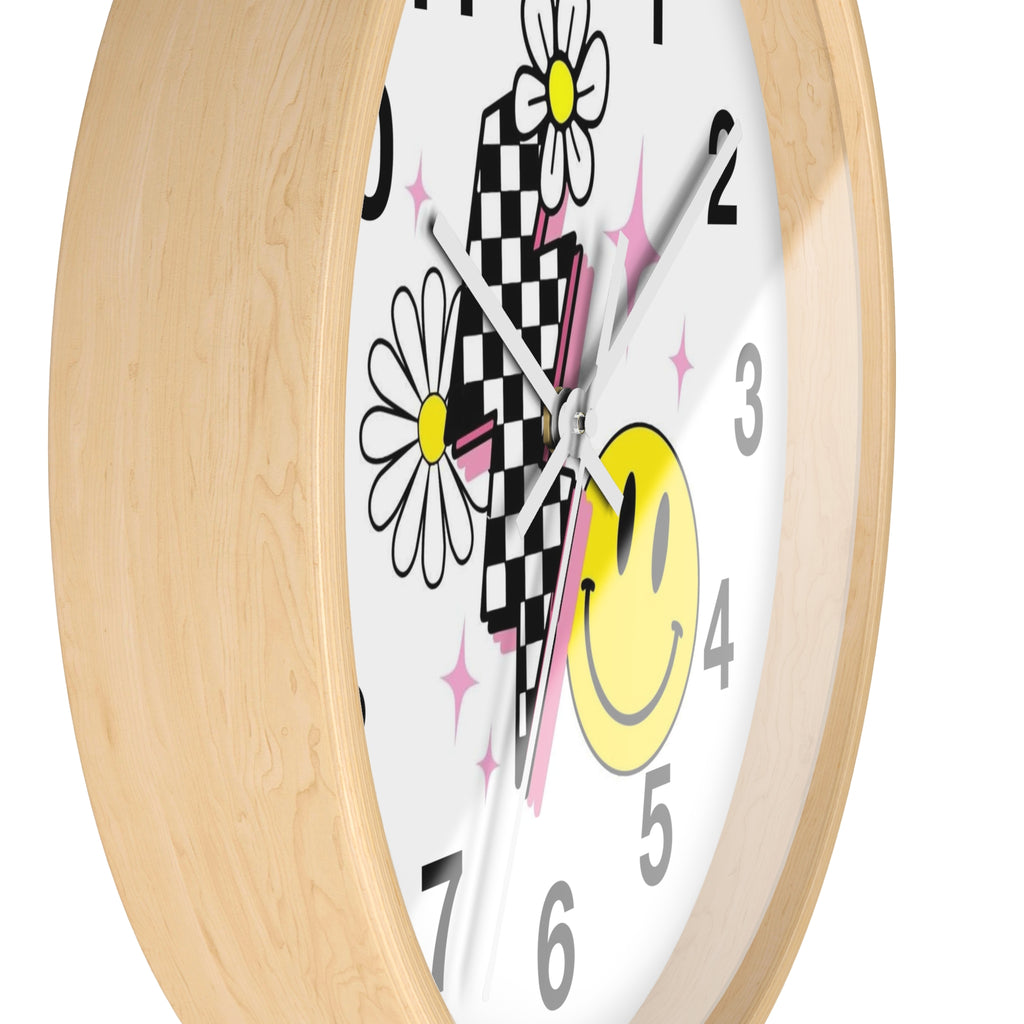 Wall Clock — Retro Smiley Daisy Checkerboard Decorative Clock