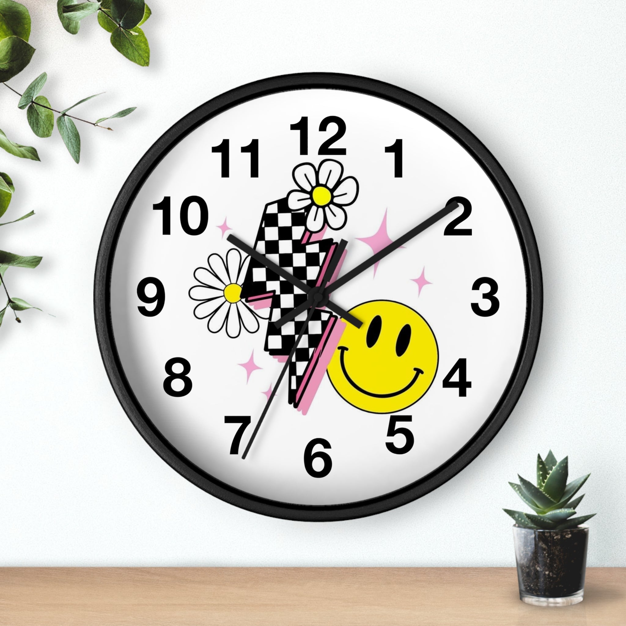 Wall Clock — Retro Smiley Daisy Checkerboard Decorative Clock