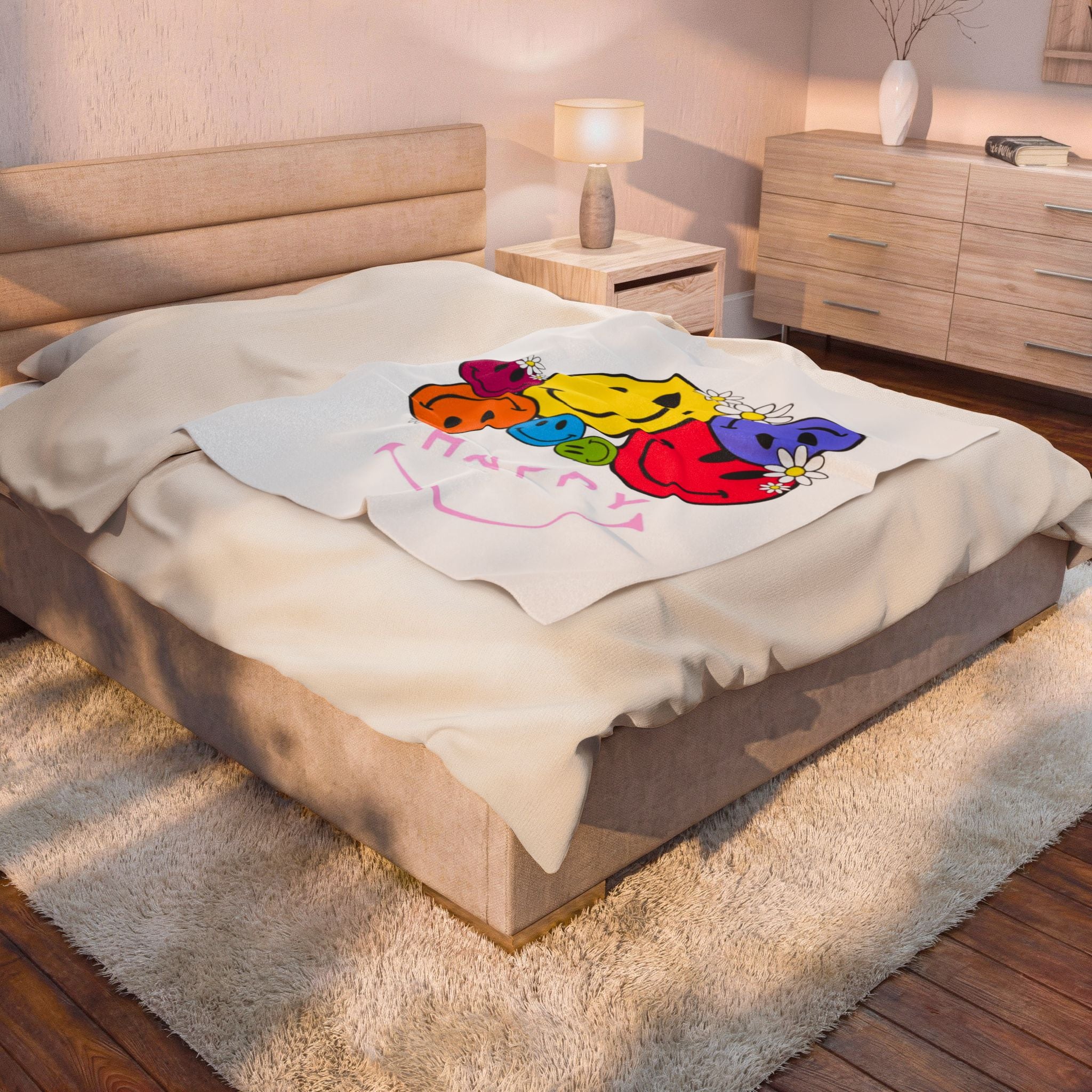 Happy Daisy Smiley Velveteen Plush Blanket