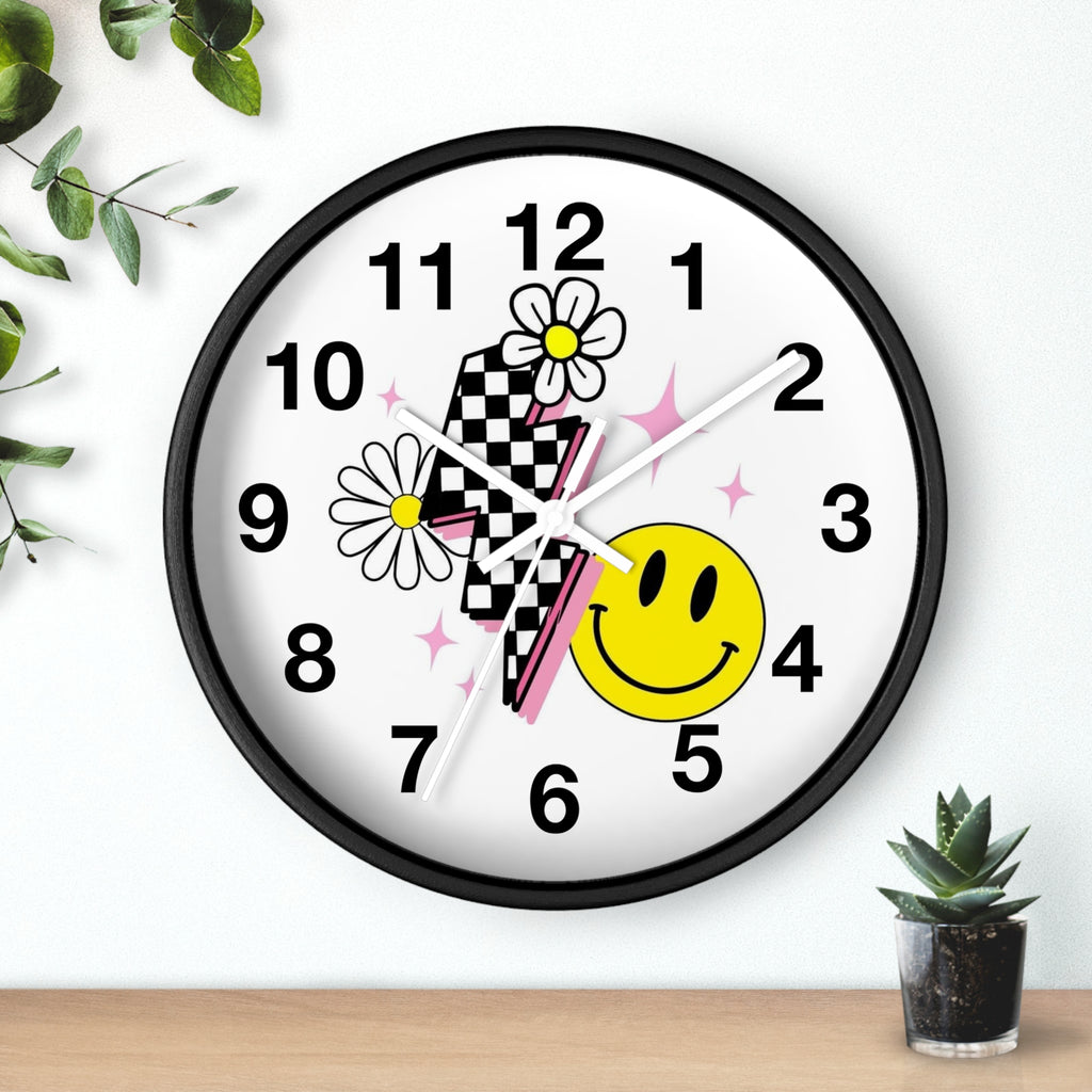 Wall Clock — Retro Smiley Daisy Checkerboard Decorative Clock