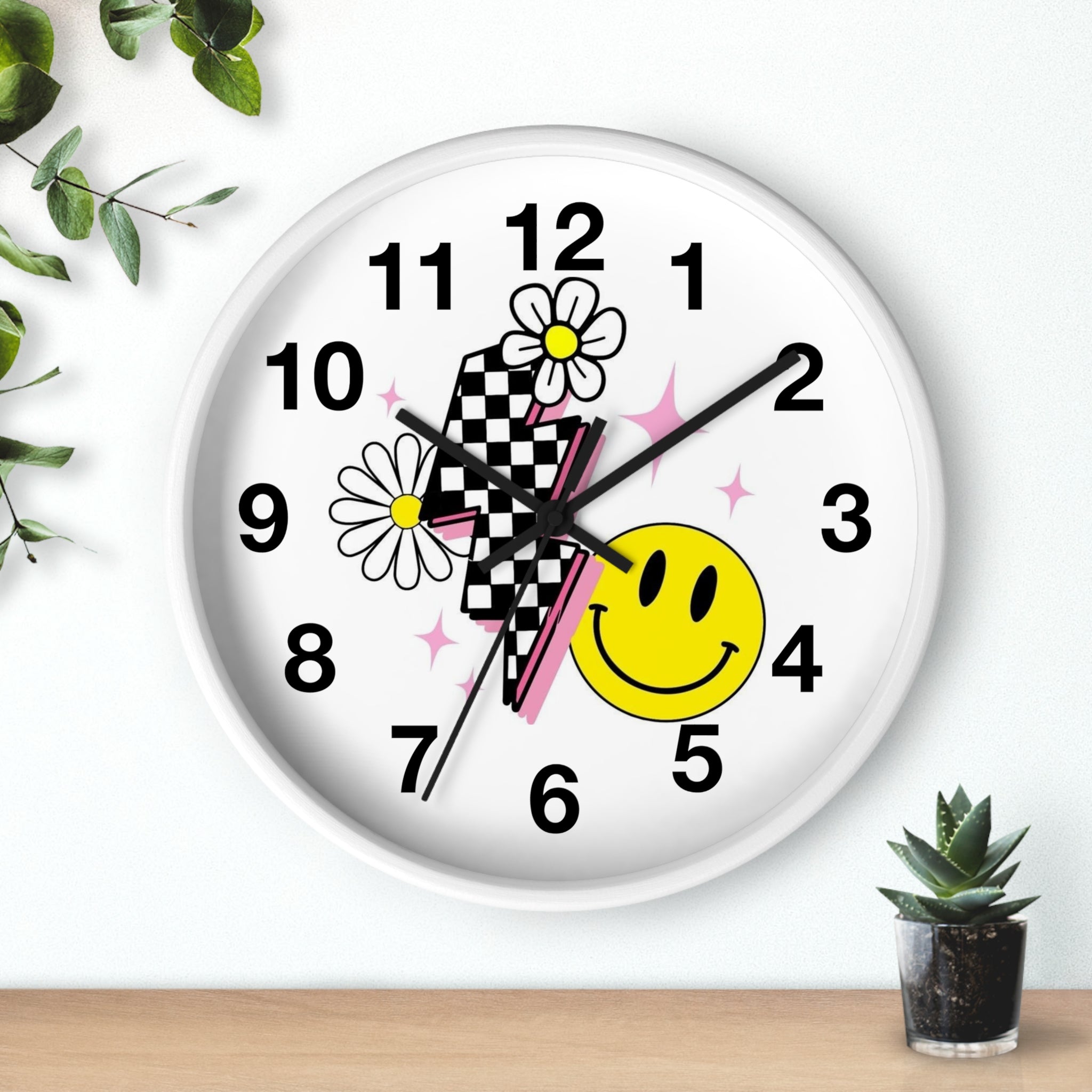 Wall Clock — Retro Smiley Daisy Checkerboard Decorative Clock